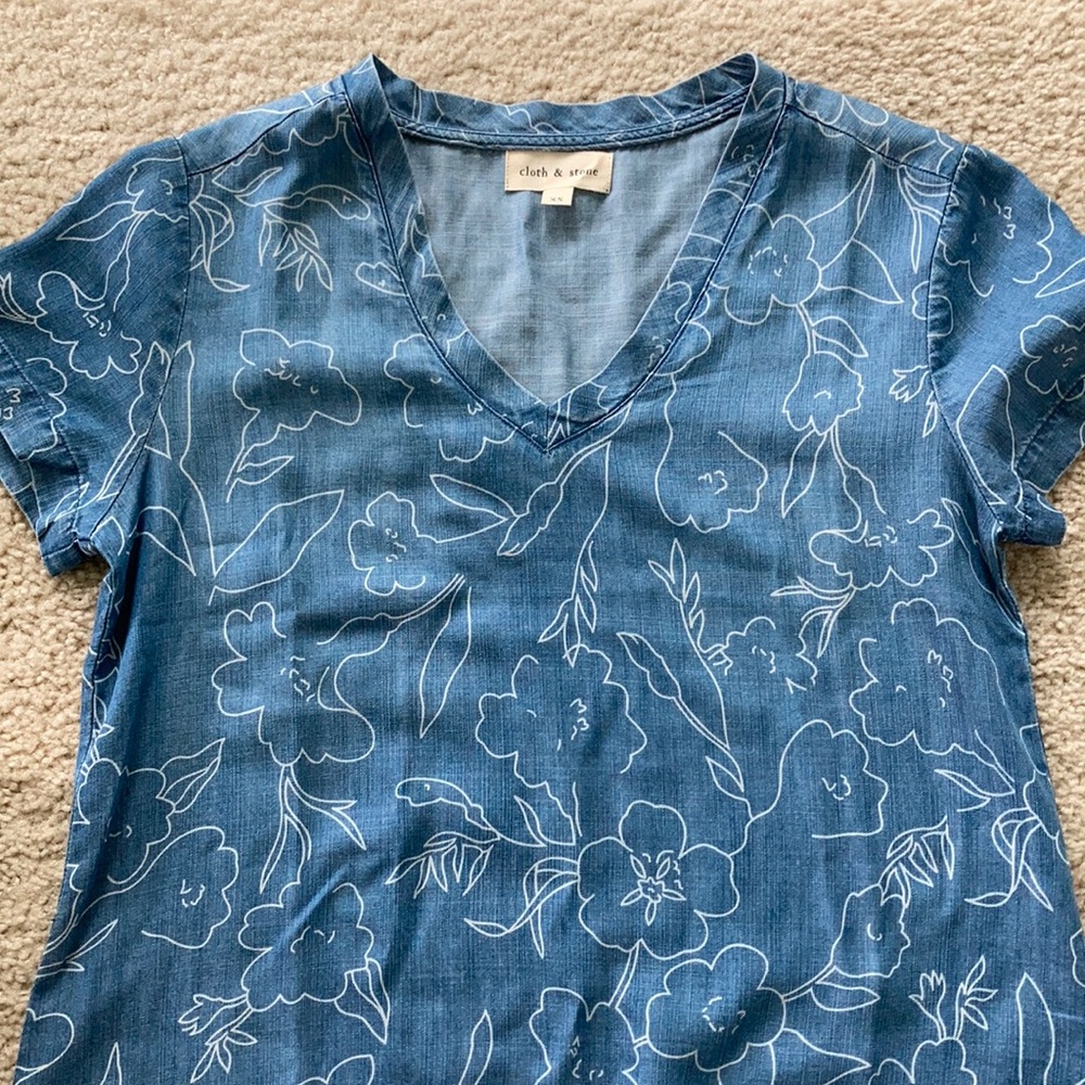 Cloth & Stone Short Sleeve Popover Top - Picture 3 of 5